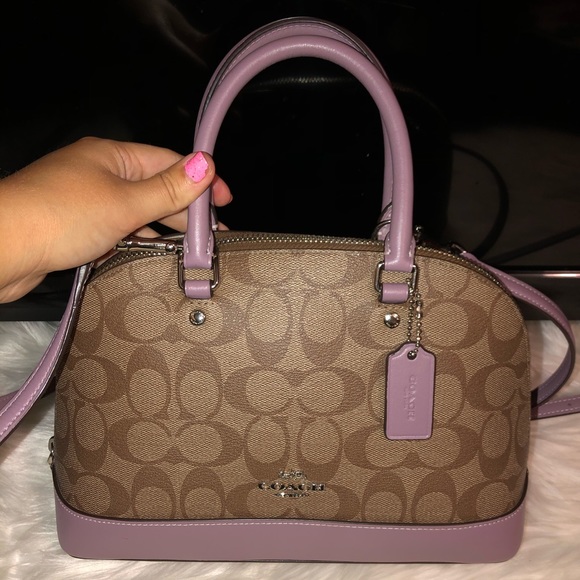 Coach Handbags - COACH purse